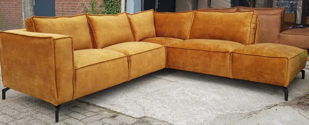 Okergele Velvet hoekbank Boston